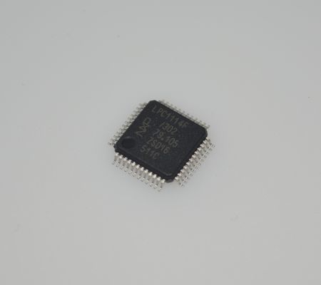 LPC1114FBD48/302 ARM Cortex-M0 32-bitowy MCU 50MHz CPU 32KB Flash 8KB SRAM 12-bitowy ADC 42 GPIOs UART/SPI/I2C Niska moc < 1μA Głęboki sen