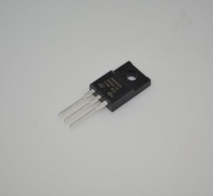 STF28NM50N MOSFET mocy 500V/28A, niski 0,135Ω Rds(on), szybkie przełączanie, wytrzymały na lawinę, tryb Eco, niskie ładowanie bramki, obudowa TO-220FP, certyfikat RoHS dla zasilaczy impulsowych i napędów silników