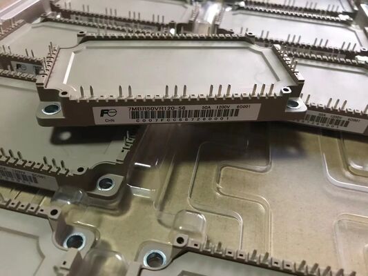 7MBR50VR120-56 1200V 50A Moduł PIM Zintegrowany z Prostownikiem, Inwerterem i Hamulcem Niskie Straty, Wysoka Izolacja, Wbudowany NTC, Kompaktowa Obudowa Do Przemysłowych Napędów Silnikowych i UPS