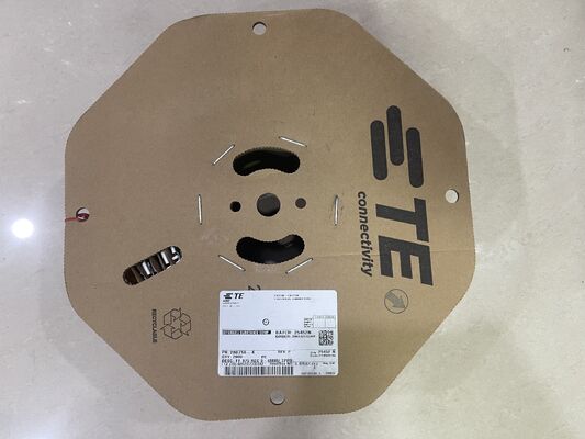 280756-4 4 Pozycja 2,5 mm Pitch Wire-to-Board Receptacle Crimp Housing Friction Lock Panel Mount UL 94V-0 Polaryzowana 4.5A Rating dla dystrybucji energii i kontroli przemysłowej