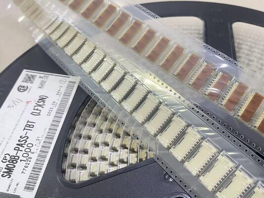 SM08B-PASS-TBT Kompaktowy, wytrzymały, bezpieczny, z wysokim poziomem retencji, bez lutowania, wszechstronny i niezawodny – idealny do ciasnych przestrzeni wymagających stabilnych połączeń PCB