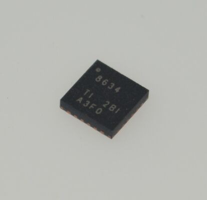 ADS8634SRGER 12-bitowy ADC 4-kanałowy 1MSPS Wejście progowe SPI (±12 V/0-10 V) wewnętrzny ref. 2,5 V-5 V VQFN-24 do zastosowań przemysłowych