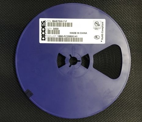 BAS70W-7-F Dual Series Schottky Diode 70V Odwrotne napięcie 200mA Przejście niskiego prądu VF and Leakage SOT-323 Pakiet szybkiego przełączania Idealne do ochrony i obwodów RF