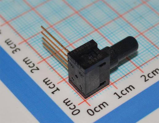 26PCFFA6G Złącze RF 6 GHz SMA żeńskie 50Ω Impedancja Pozłacane -65°C do +165°C IP67