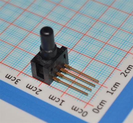 26PCFFA6G Złącze RF 6 GHz SMA żeńskie 50Ω Impedancja Pozłacane -65°C do +165°C IP67