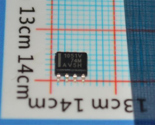 TCAN1051VDQ1 5V CAN FD Transceiver 5Mbps Elastyczna prędkość transmisji danych ±58V Ochrona przed usterkami 1.8V-5V Logic I/O SOIC-8 -40°C do +125°C AEC-Q100 Grade 1