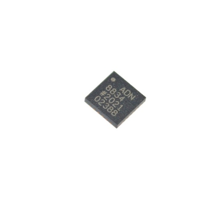 ADN8834ACPZ-R7 3A Kontroler TEC ±2,5°C Stabilność 2,7-5,5V Zasilanie Interfejs I2C LFCSP-32 -40°C do +85°C