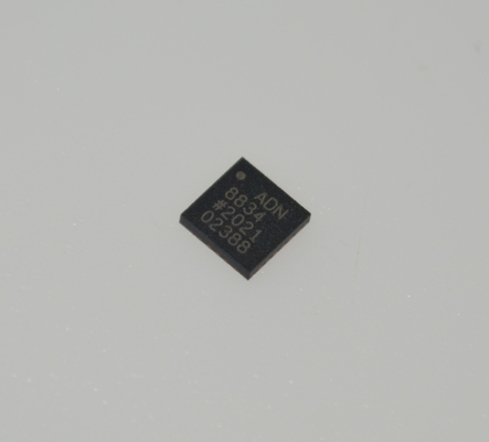 ADN8834ACPZ-R7 3A Kontroler TEC ±2,5°C Stabilność 2,7-5,5V Zasilanie Interfejs I2C LFCSP-32 -40°C do +85°C