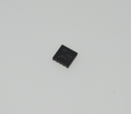 AON7405 30V N-Channel MOSFET 9,5mΩ Rds ((on) 60A Kontynuacyjny DFN5x6-8L -55°C do +175°C Kwalifikowany AEC-Q101