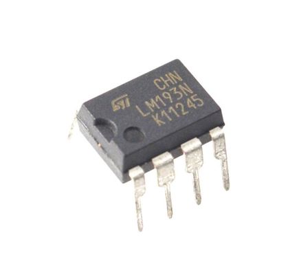 LM193N Dual Differential Comparator Wide 2V-36V Range Low 2mA Current Open-Collector Outputs Fast 1.3μs Response TO-5/DIP Packages - Idealny do systemów kontroli przemysłowej/automatycznej