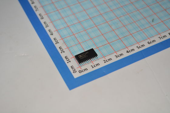 AD7712ARZ 24-bitowy Σ-Δ przetwornik ADC z niskoszumowym, wbudowanym wzmacniaczem PGA, działający w zakresie 5V/3V, o wysokiej dokładności, z elastycznym filtrowaniem i niskim poborem mocy, przeznaczony do precyzyjnego wykrywania.