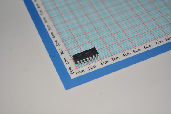 IR2110PBF Wysoki/Niski sterownik boczny o mocy 600 V 2.5A Wydajność szczytowa 10V-20V Zasilanie 120ns Przełączanie ochrony UVLO i kompaktowy pakiet PDIP