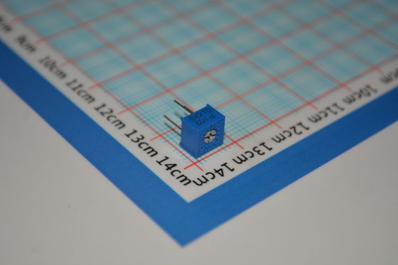 3362P-1-102LF Trimpot 1kΩ 10-obrot Precyzja potencjometru ±10% Tolerancja przez otwór Mount Cermet Element Niezawodna regulowalność Idealny do kalibracji i dostrojenia obwodu