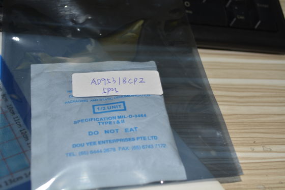 AD9531BCPZ Generator zegarowy 1,6 GHz, jitter wyjścia <1ps, zasilanie 3,3V/5V, sterowanie SPI, wyjścia LVDS/PECL, temperatura przemysłowa, do 5G/bezprzewodowych/sieciowych