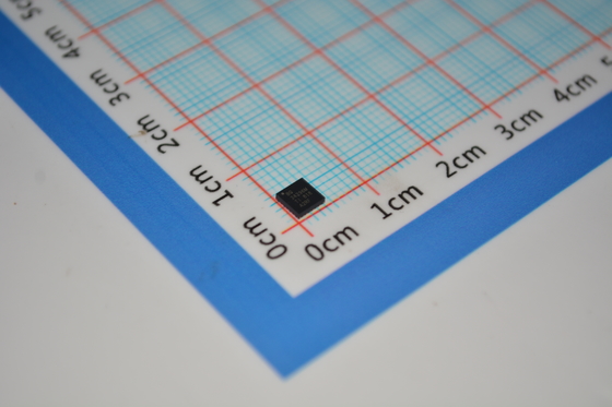 BQ24296MRGER 2A Ładowarka litowo-jonowa jednokomórkowa z 3,9V-6,2V wejściem I2C regulacja termiczna 20V OVP i 3mm × 3mm QFN pakiet