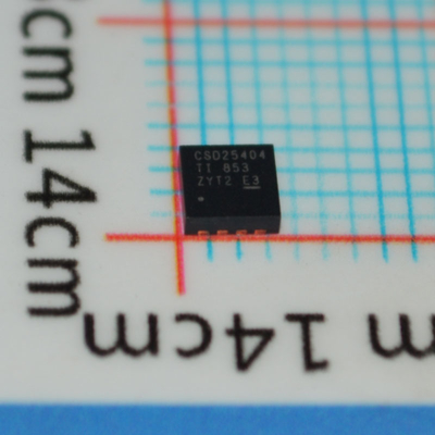 CSD25404Q3T 40V P-kanałowy tranzystor MOSFET NexFET™ z RDS(on) 8,5 mΩ, prąd 50A, temperatura pracy 175°C, niski Qg, obudowa SON 3,3mm×3,3mm, kwalifikacja AEC-Q101 i konstrukcja bezhalogenowa