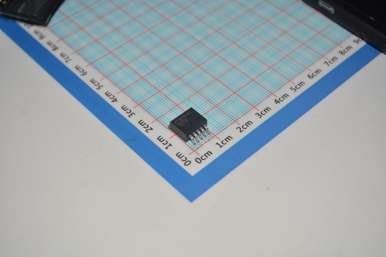LM2595S-ADJ Buck Converter Regulowalny 1.23V-37V Wyjście 3A Obciążenie 150kHz Częstotliwość 75% Wydajność Ochrona cieplna Niski odpad szeroki 4.5V-40V Wejście Kompaktowe TO-263 Pakiet