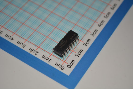 RCV420JP Precision 4-20mA Loop-Powered Receiver z dokładnością 0,1% Wyjście napięcia na układzie odniesienia Ultra-Low Drift and Noise dla solidnych systemów przemysłowych