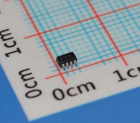 TPS62120DCNR 3,3V 1,5A przetwornica obniżająca napięcie z 95% sprawnością, wejście 3,1-17V, tryb oszczędzania energii, 100% cykl pracy, wewnętrzna kompensacja, łagodny start i wyłączenie termiczne w obudowie SOT-23