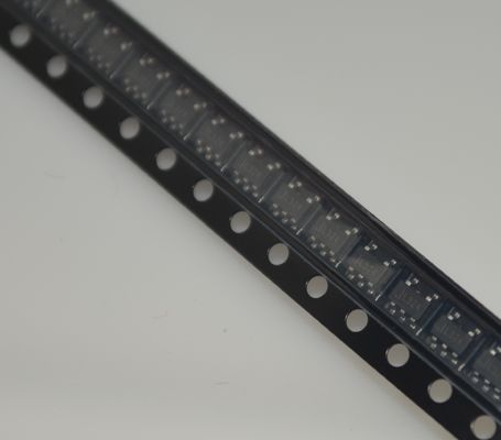 SPX3819M5-L-3-3/TR 3.3V 500mA Ultra-Low Noise (30μVRMS) LDO z włącznikiem, dokładność 1%, niskie napięcie nasycenia, zabezpieczenie prądowe i termiczne oraz szeroki zakres napięcia wejściowego 2.7V-16V