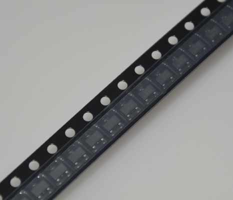 LMH1981MTX/NOPB Generator synchronizacji wideo 3,3 V, operacja ±20ps Jitter, Genlock i Free Run, automatyczne wykrywanie HD/SD, 10-bitowy przetwornik DAC, temperatura przemysłowa -40°C do 85°C, obudowa 14-TSSOP