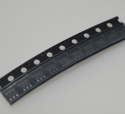 SN74LVC1G3157DBVR Niskonapięciowy pojedynczy multiplekser/demultiplekser 2:1 z tolerancją 5V I/O, prędkość 3,5 ns, 10µA ICC, prąd wyjściowy 32mA, obudowa Tiny SOT-23-6, szeroki zakres 1,65-5,5V i wysoka ochrona ESD