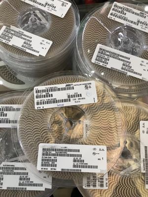 TAJA475K010RNJ 4.7μF 10V Kondensator Tantalowy 10% Tolerancji Obudowa 1310 Niska ESR Wysoka Niezawodność AEC-Q200 Kwalifikowany Szeroki Zakres Temperatur dla Zastosowań Motoryzacyjnych i Przemysłowych