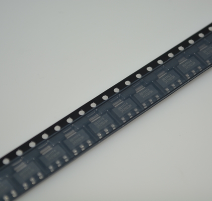 REG1117-3.3 Ultra-Low Dropout Wysokiej Dokładności Regulator Napięcia 3.3V z Ograniczeniem Prądu Wyjściowego 1A, Zabezpieczeniem Termicznym i Włącznikiem w Miniaturowych Obudowach
