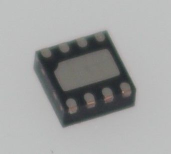 TPS62170DSGR Step-Down Converter 3-17V Wejście 1.2A Wyjście Do 95% Wydajność 1,8V do 6V Regulowalna Wydział 17μA Niski Prąd Spokojny Tryb Oszczędności mocy 100% Cykl pracy Mały 2,0x2,0mm Pakiet WSON