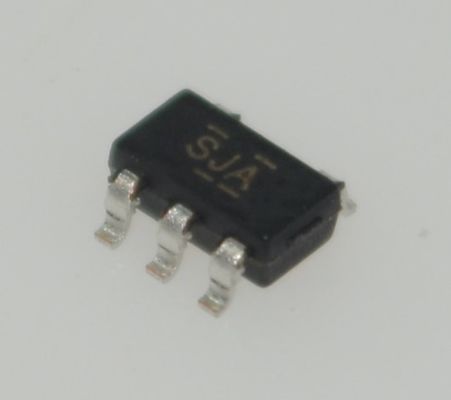 TPS70633DBVR LDO 2.7-10V Wejście 150mA Wyjście Ultra-Niski 20μVRMS Szum Wysoki 70dB PSRR Szybki 50μs Start-Up Niski 30μA IQ Pin Enable Obudowa SOT-23-5