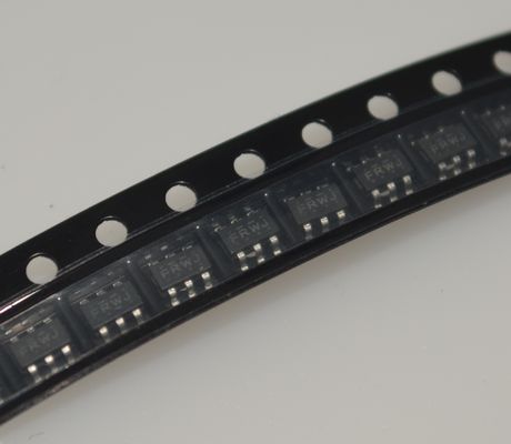 ACT4088US-T 4,5-40V Wejście 2,5A Ciągły Prąd Wyjściowy 93% Sprawności 300kHz Częstotliwość Niska 30µA IQ Zintegrowane Zabezpieczenia AEC-Q100 Kwalifikowany Termicznie Ulepszony Pakiet TSSOP