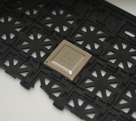 ADC12DL3200ACF Próbkujący RF ADC 12-bitowa Rozdzielczość Dwa Kanały 3.2GSPS Szybkość 6.4GBaud Interfejs JESD204B Praca Wielopasmowa Ultra-Niskie Zasilanie Szeroka Przepustowość Analogowa Zintegrowana Konwersja W dół Cyfrowa