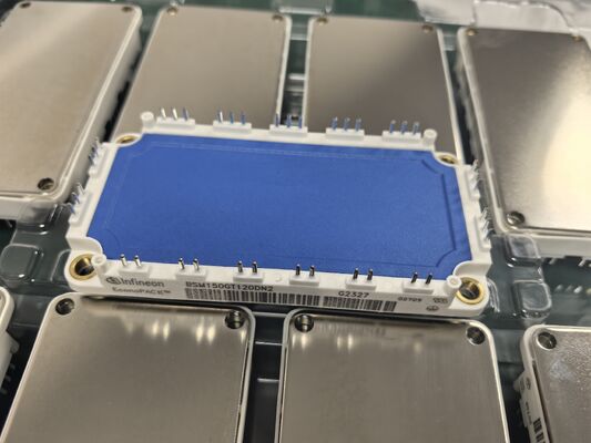 BSM150GT120DN2 Moduł IGBT 1200V/150A Niska VCE(sat) Szybkie Przełączanie Niskie Straty Wbudowany NTC Izolowana Płyta Podstawy Klasa Przemysłowa do Napędów Silników Dużej Mocy i Przemysłowych UPS