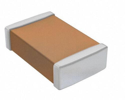 Miniaturowy 0402 X5R MLCC 0,1μF Wysoka pojemność 16V Wysokiej częstotliwości Stabilność niska ESR Zgodny z RoHS Wyższa niezawodność dla zaawansowanego odłączania i filtrowania w kompaktowej elektronice