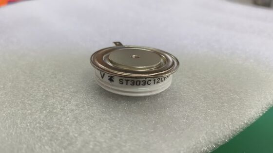 VS-ST303C12CFK0 1200V 300A Moduł IGBT Niska Vce (sat) Niska strata Wysoka wytrzymałość Zintegrowane szybkie przełączanie NTC dla napędów przemysłowych i inwerterów UPS