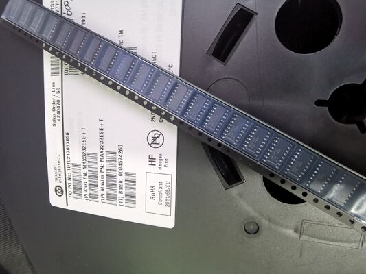 MAX3232ESE+T 3,0 V do 5,5 V Nadajnik-Odbiornik RS-232 2 Sterowniki/2 Odbiorniki ±15kV Ochrona ESD Niska Moc 250kbps Szybkość Danych Dla Systemów Zasilanych Bateryjnie i Przemysłowych