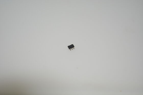 TLV6001IDBVR 1,8V do 5,5V Wzmacniacz Operacyjny Rail-to-Rail Niska Moc 10µA 1kHz GBW Mikro-obudowa SOT-23 Dla Czujników Zasilanych Bateryjnie i Urządzeń Przenośnych