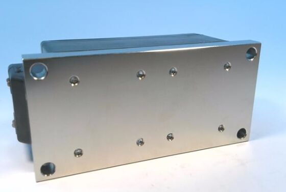 TT600N16KOF 1600V 600A Podwójny moduł tirystoru Niski VF 1,32V Wysoki przepływ 21kA Technologia kontaktu ciśnienia Izolowana płytka bazowa brama rowu UL Certyfikowany do miękkich starterów i korektorów