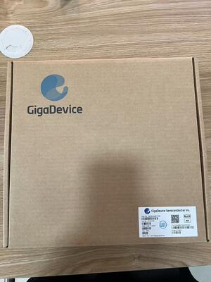 GD25Q80ETIGR 8Mbit NOR Flash 133MHz Quad SPI 532Mbit/s Transfer 100K Endurance 20Y Data Retention 2.7V-3.6V Low Standby 11uA SOP-8 dla IoT i urządzeń noszonych
