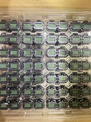 776273-1 3-pozycyjny złącznik typu header Wire-to-Board o rastrze 1,5 mm, pionowy do montażu przewlekanego, ekranowany, z blokadą i polaryzacją, prąd znamionowy 2A, do czujników samochodowych i przemysłowych