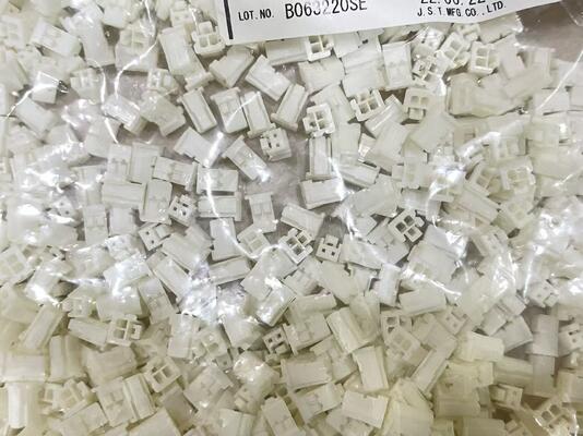 PAP-02V-S 2-pozycyjny złączowy obudowa o rastrze 2.0mm seria PA złącze gniazdowe zaciskowe z blokadą pozytywną kompaktowe prąd znamionowy 3A napięcie 100V AC do połączeń przewód-płytka i zastosowań o dużej gęstości