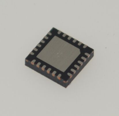 ADS8634SRGER 12-bitowy ADC 4-kanałowy 1MSPS Wejście progowe SPI (±12 V/0-10 V) wewnętrzny ref. 2,5 V-5 V VQFN-24 do zastosowań przemysłowych
