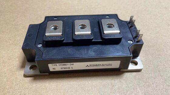 CM300DY-24A 1200V 300A Podwójny moduł IGBT Niskie VCE(sat) 2.7V Niskie straty przełączania Wysoka odporność na zwarcie Wysoka izolacja Do ciężkich napędów przemysłowych i UPS