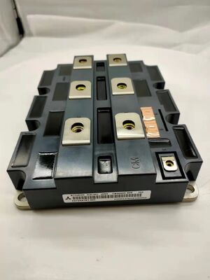 CM900HC-90H 900V 900A Moduł IGBT Wysokiego Prądu Niskie VCE(sat) 2.7V Wysoka Odporność na Zwarcie Niskie Straty Przełączania Wysoka Izolacja Dla Napędów Przemysłowych Dużej Mocy i Mega UPS